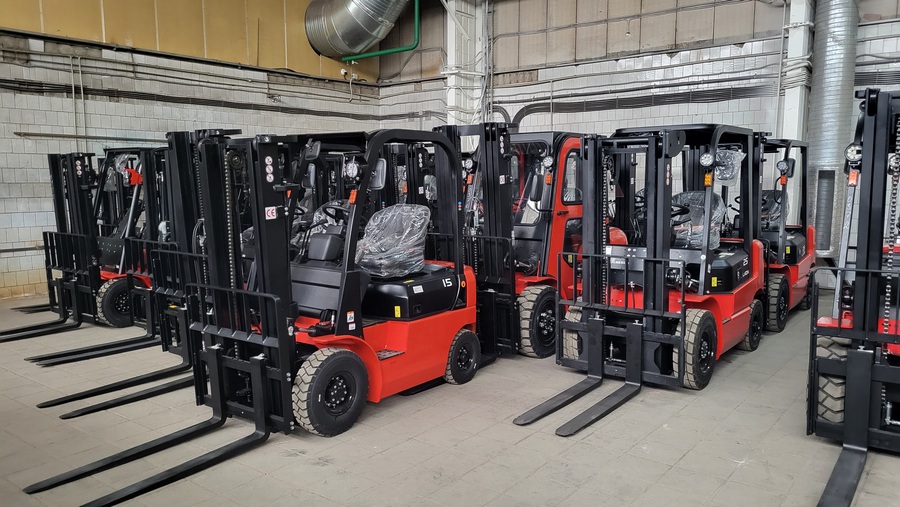 Тест-драйв складской техники на нашем складе в Невинномысске